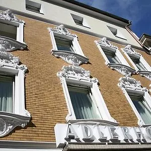 Adlerhof ** Salzburgo